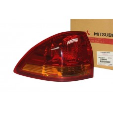 LAMP ASSYCOMBINATIONRR LH